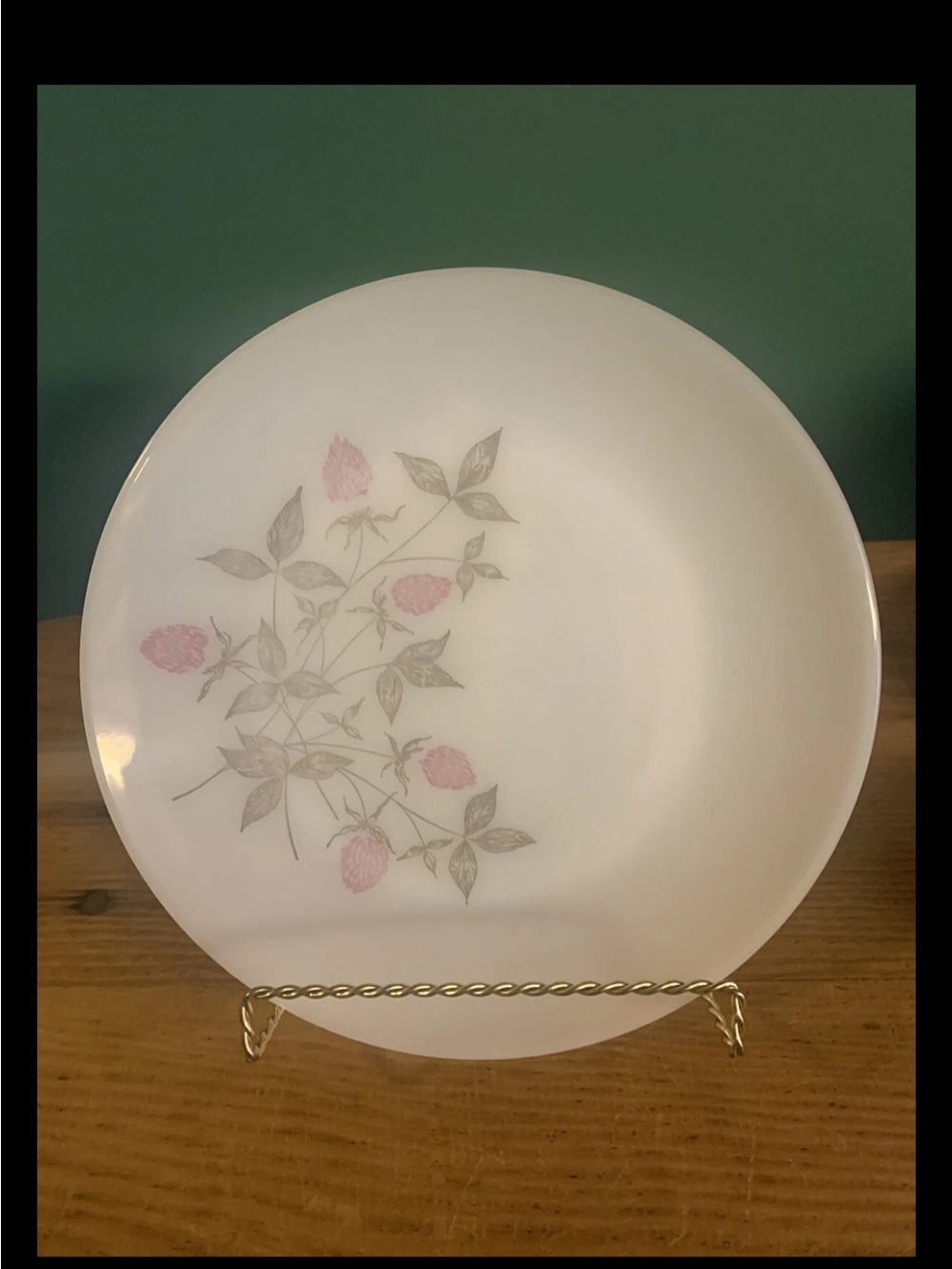 VTG 20 pc Service for 4 Federal Pink Clover Blossom Milk Glass MCM Retro - Picture 3 of 10